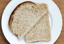 Bread slices (fresh or toasted) - 1 slice of bread with added wheatgerm